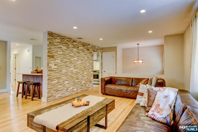 $775,000 | 204 Gilbert Avenue, Elmwood Park, NJ 07407