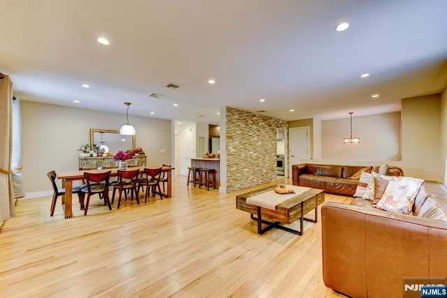 $775,000 | 204 Gilbert Avenue, Elmwood Park, NJ 07407