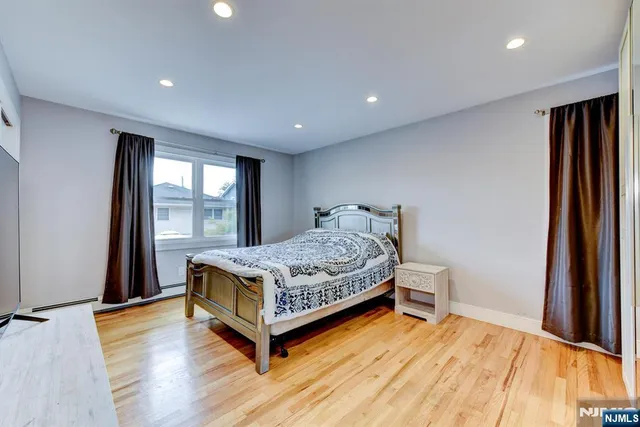 $775,000 | 204 Gilbert Avenue, Elmwood Park, NJ 07407