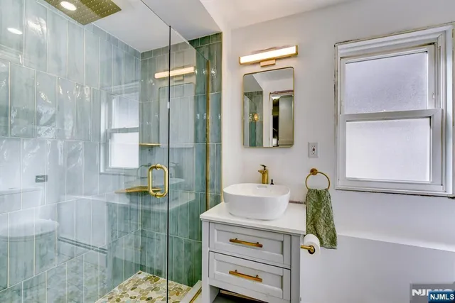 $775,000 | 204 Gilbert Avenue, Elmwood Park, NJ 07407