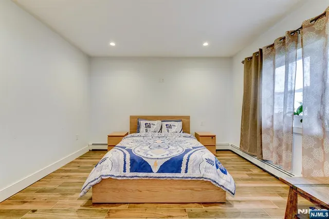 $775,000 | 204 Gilbert Avenue, Elmwood Park, NJ 07407