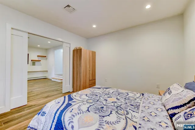 $775,000 | 204 Gilbert Avenue, Elmwood Park, NJ 07407