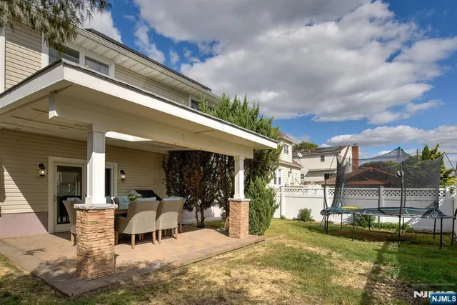 $775,000 | 204 Gilbert Avenue, Elmwood Park, NJ 07407