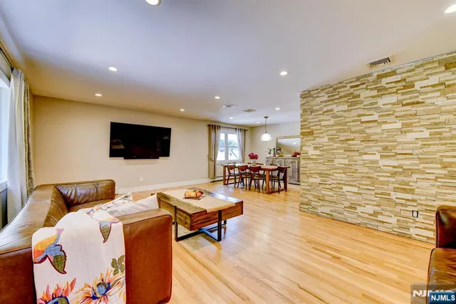 $775,000 | 204 Gilbert Avenue, Elmwood Park, NJ 07407