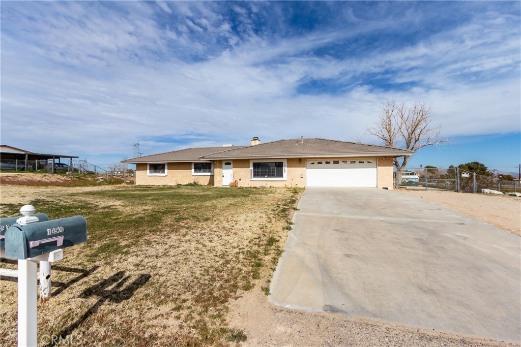 13920 Dos Palmas Road Victorville, CA 92392 - Photo 2 of 52