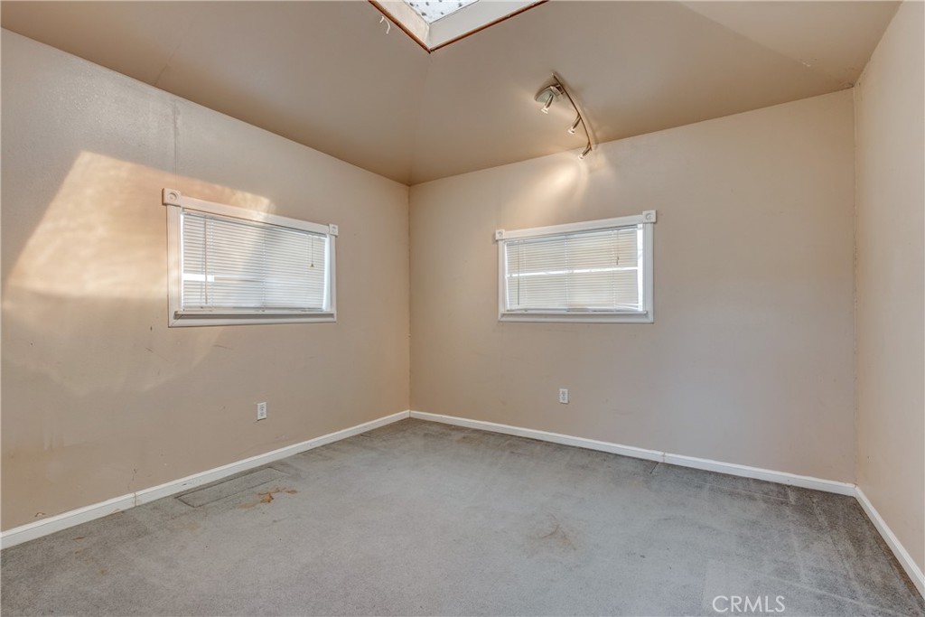 13920 Dos Palmas Road Victorville, CA 92392 - Photo 29 of 52