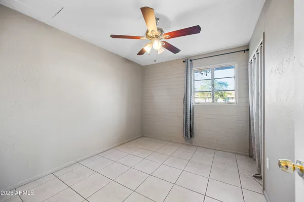 $1,950 | 2057 East 10th Street, Tempe, AZ 85281