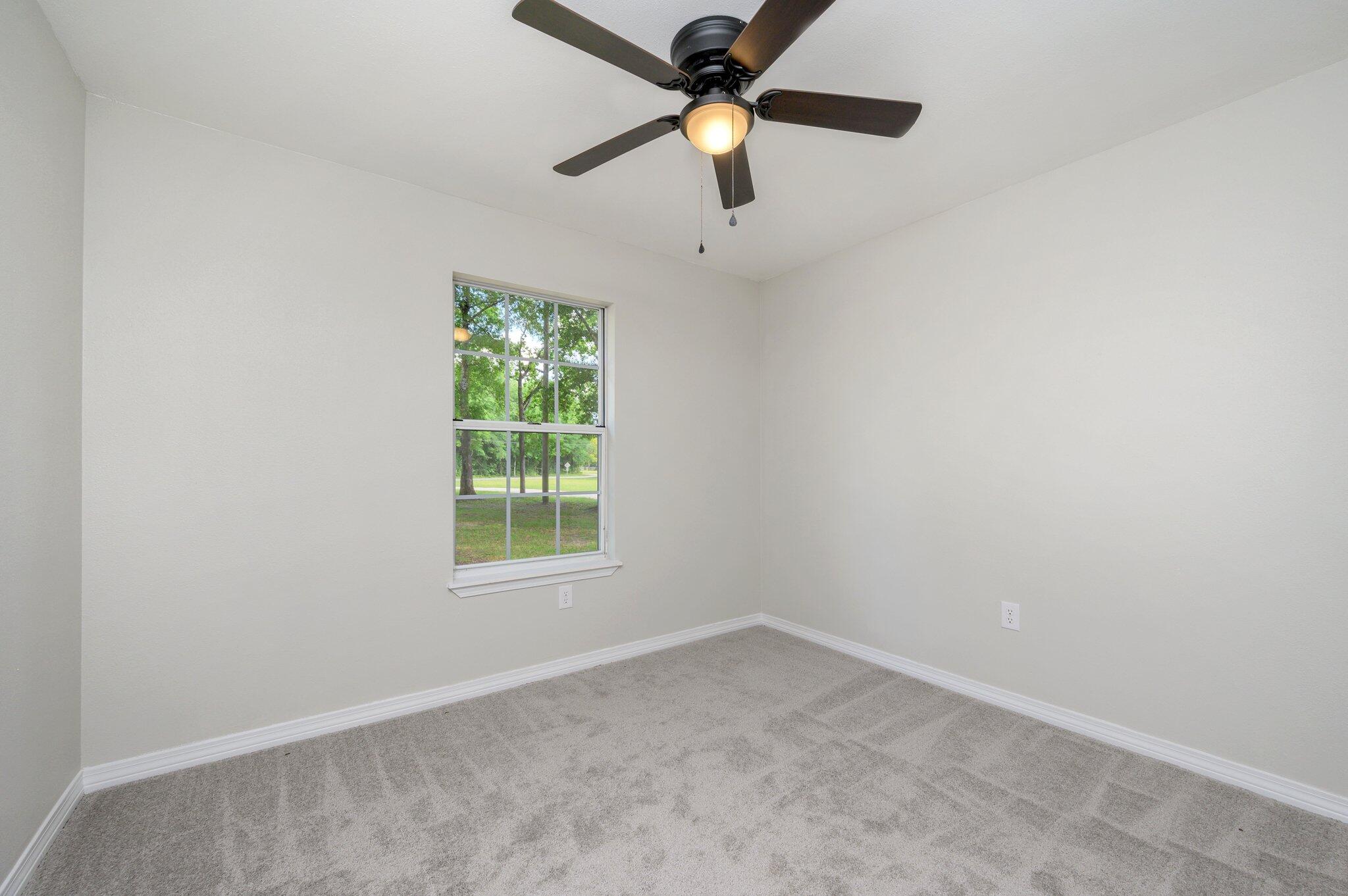 4744 Young Road Crestview, FL 32539 - Photo 22 of 41 21-web-or-mls-4744 Young Rd-21