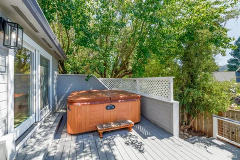 $1,329,000 | 4713 Circle B Place, Santa Rosa, CA 95405