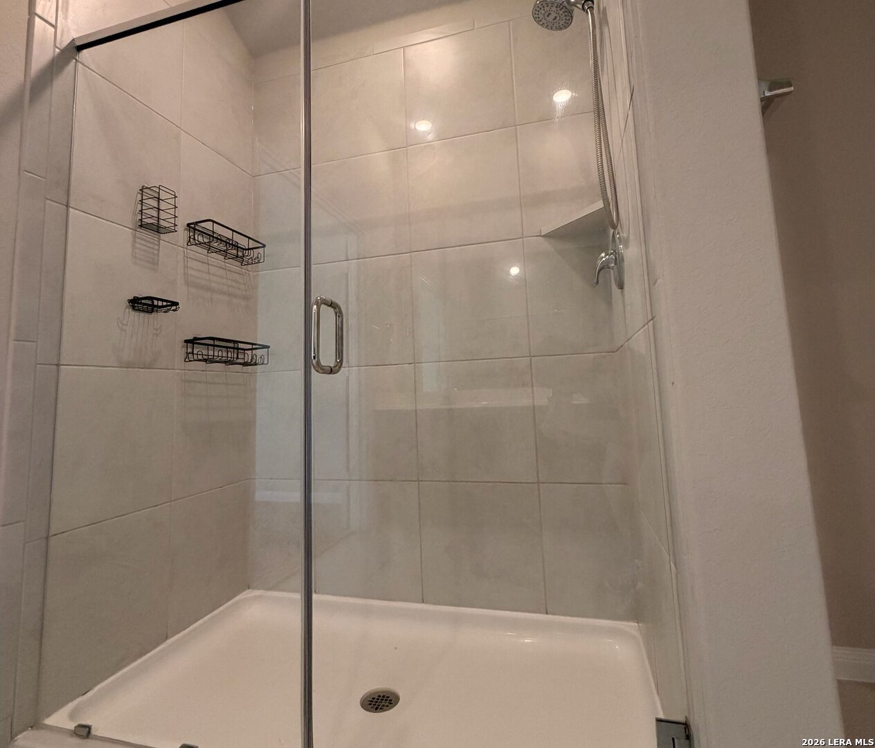 20929 Pleasanton Road San Antonio, TX 78264 - Photo 22 of 51 a bathroom with a shower