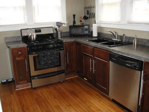 825 West 4th Street Rochester, MI 48307 - Photo 7 of 11 923158-7.JPG