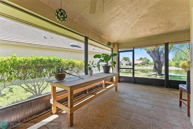 $460,000 | 6803 Bitterbush Place, Boynton Beach, FL 33472