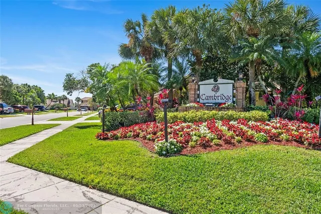 $460,000 | 6803 Bitterbush Place, Boynton Beach, FL 33472