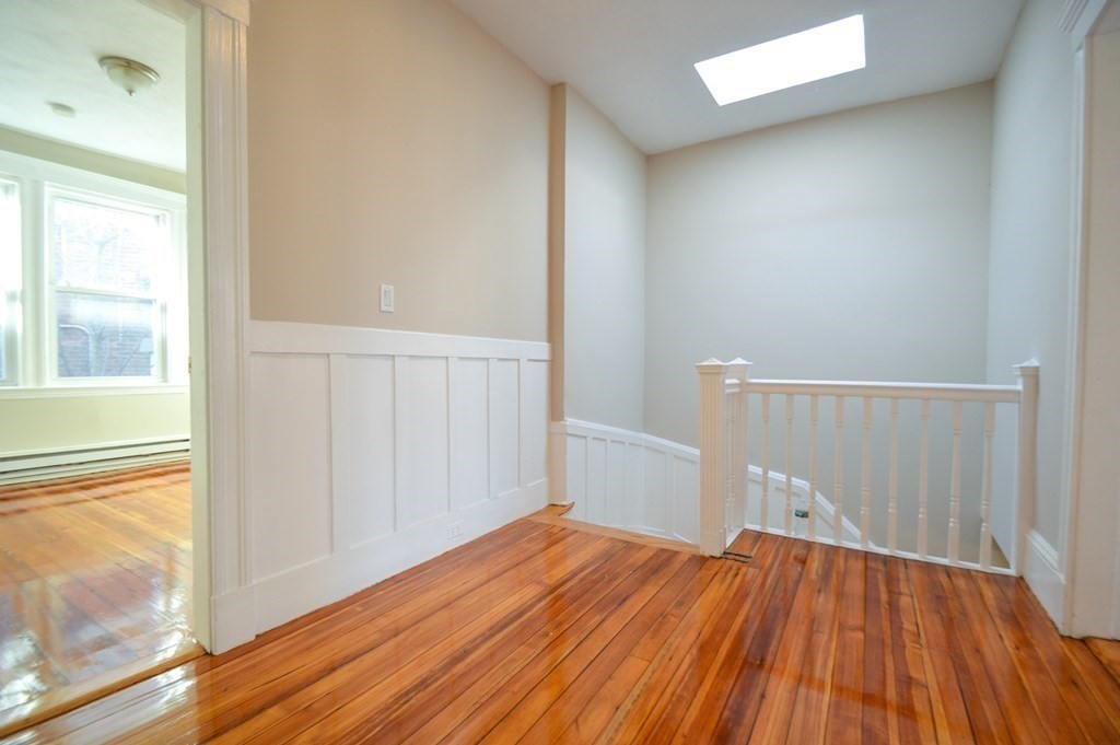 5 Ayr Road Boston, MA 02135 - Photo 4 of 12