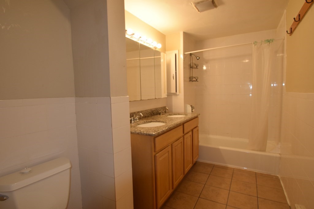 5 Ayr Road Boston, MA 02135 - Photo 9 of 12