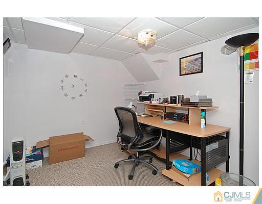 35 Overhill Road East Brunswick, NJ 08816 - Photo 14 of 22 Gallery Image 14