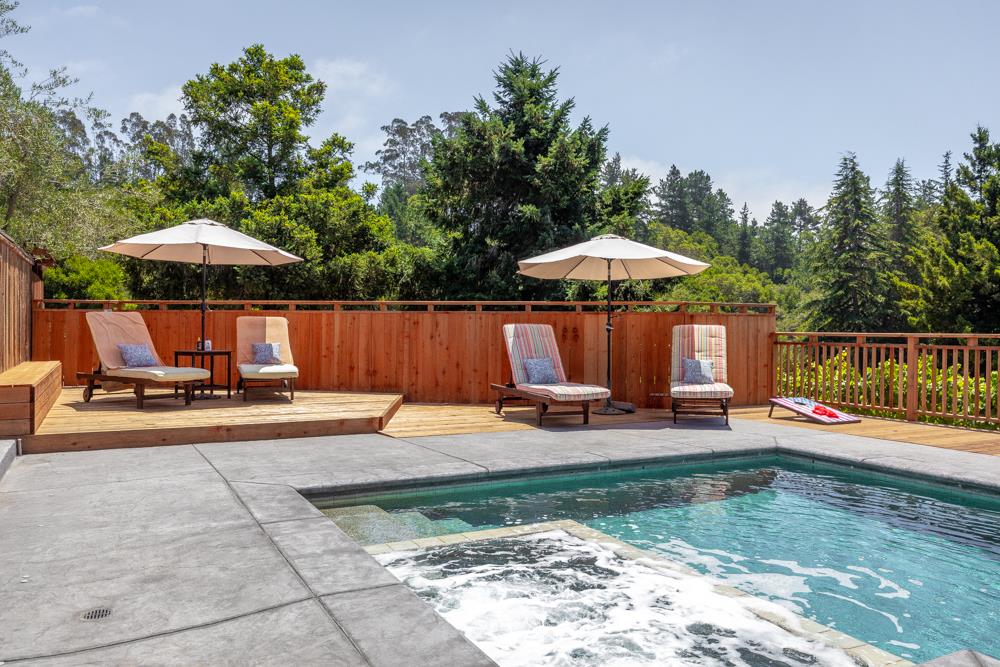 377 Brooktree Ranch Road Aptos, CA 95003 - Photo 19 of 50 a view of a backyard with sitting area