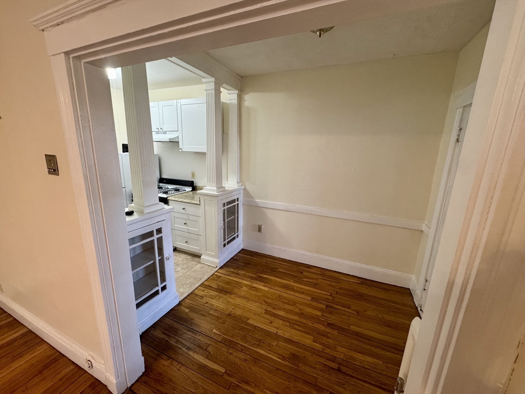 31 Dennison Avenue, Unit 1 Framingham, MA 01702 - Photo 5 of 11