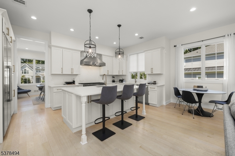 20 Woodfern Road Summit, NJ 07901 - Photo 13 of 46