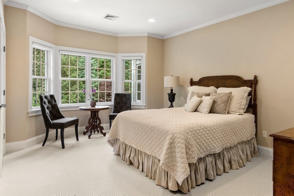 10 Cart Path Road Weston, MA 02493 - Photo 25 of 34