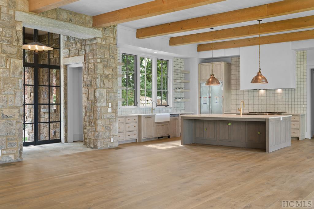 346 Triple Farm Road Sapphire, NC 28774 - Photo 13 of 36 Gallery Image 13