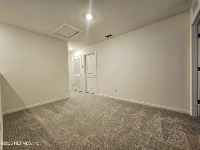 $2,000 | 1653 Garden Grove Court, Jacksonville, FL 32277