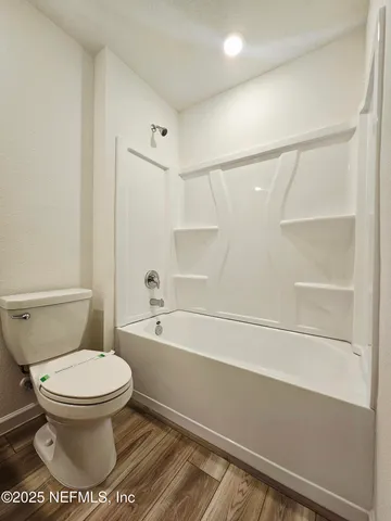 $2,000 | 1653 Garden Grove Court, Jacksonville, FL 32277