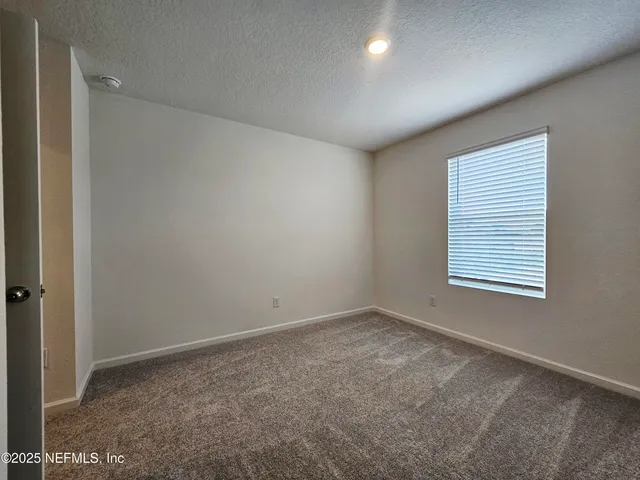 $2,000 | 1653 Garden Grove Court, Jacksonville, FL 32277