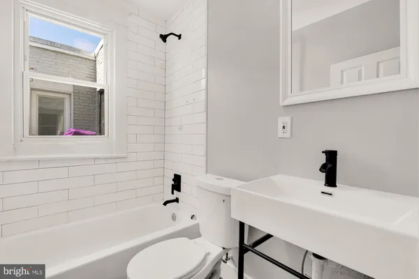 $1,399,000 | 810 Otis Place Northwest, Washington, DC 20010