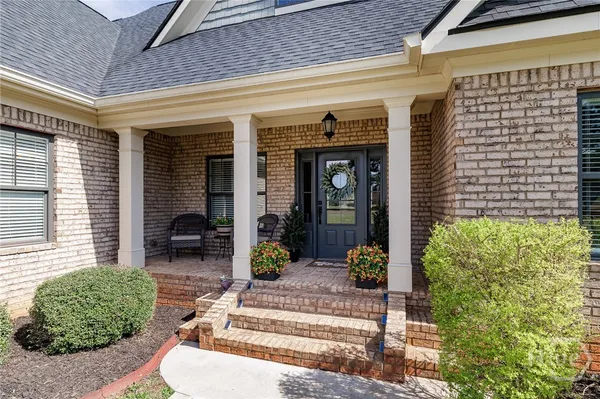 $650,000 | 12 Black Thorn Road, Colbert, GA 30628