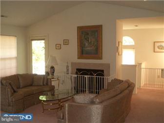 1612 Covington Road, Unit 6 Yardley, PA 19067 - Photo 5 of 12 Living Room