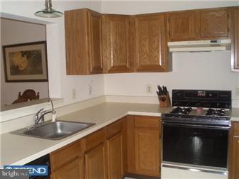 1612 Covington Road, Unit 6 Yardley, PA 19067 - Photo 7 of 12 Kitchen