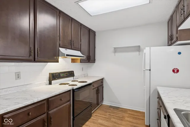 $225,000 | 751 East Waterloo Court, Bloomington, IN 47401