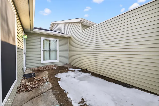 $225,000 | 751 East Waterloo Court, Bloomington, IN 47401