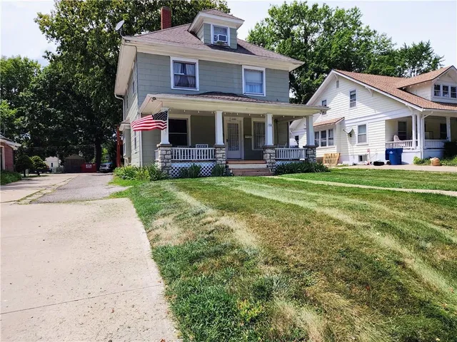 $255,000 | 1100 South Noland Road, Independence, MO 64050