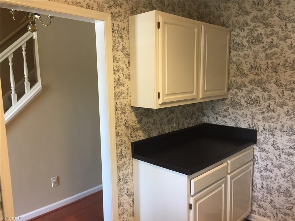 1730 Ternberry Road High Point, NC 27262 - Photo 6 of 22 Gallery Image 6