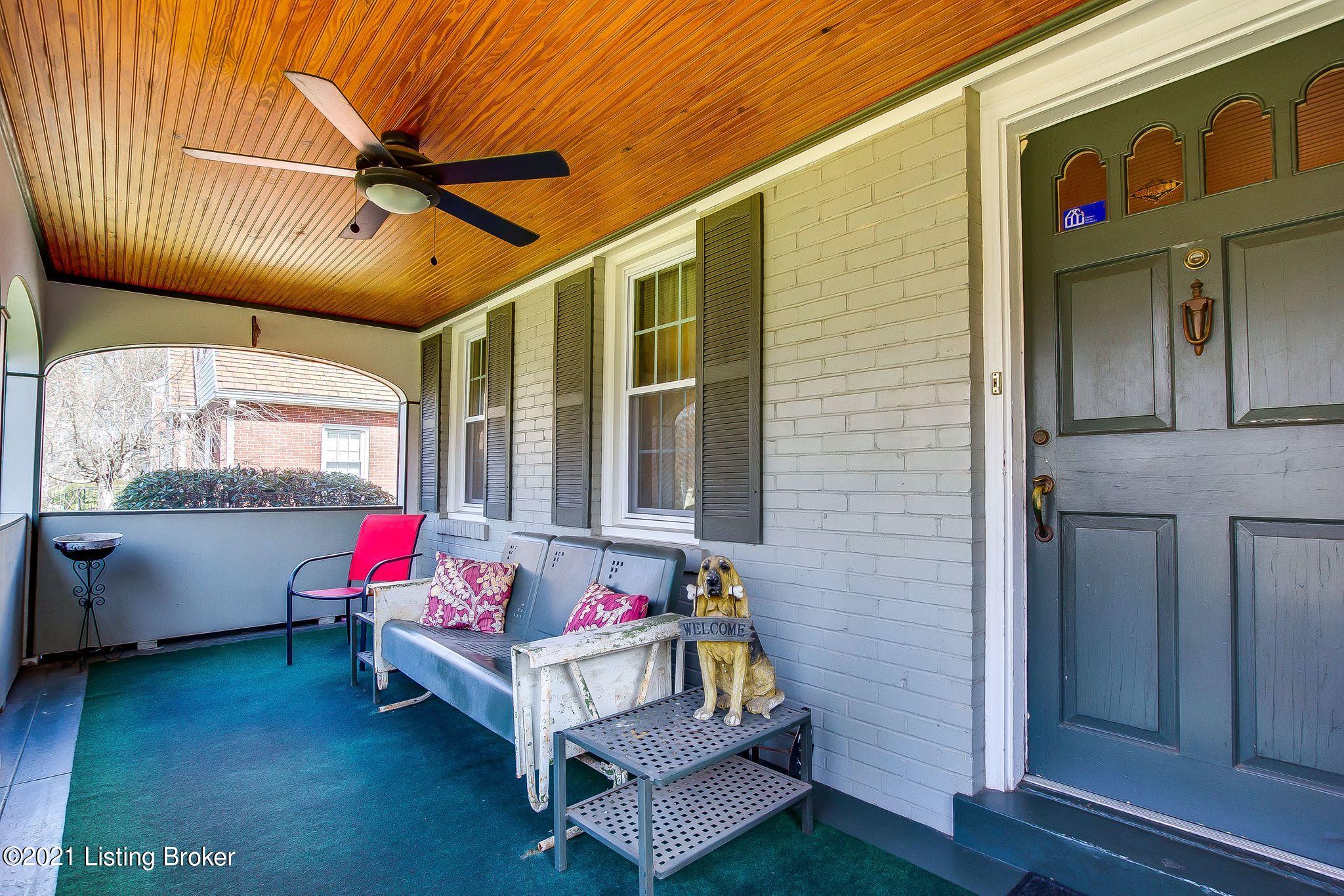 3307 Thrush Road Louisville, KY 40213 - Photo 3 of 27 Front Porch