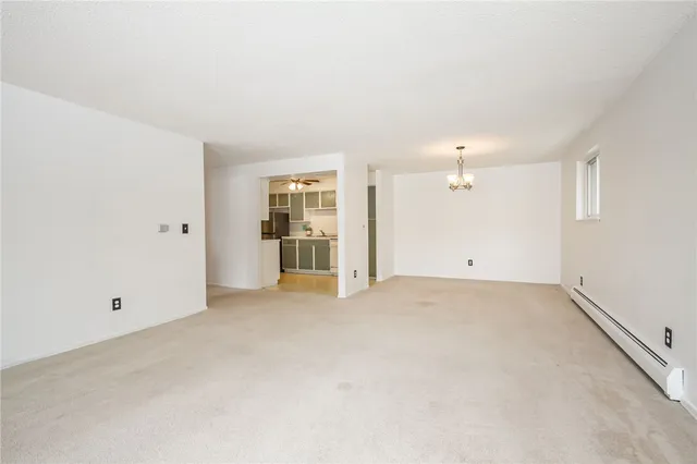 $99,900 | 805 Westage At The Harbor, Irondequoit, NY 14617