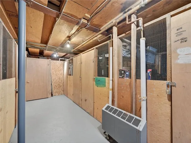 $99,900 | 805 Westage At The Harbor, Irondequoit, NY 14617