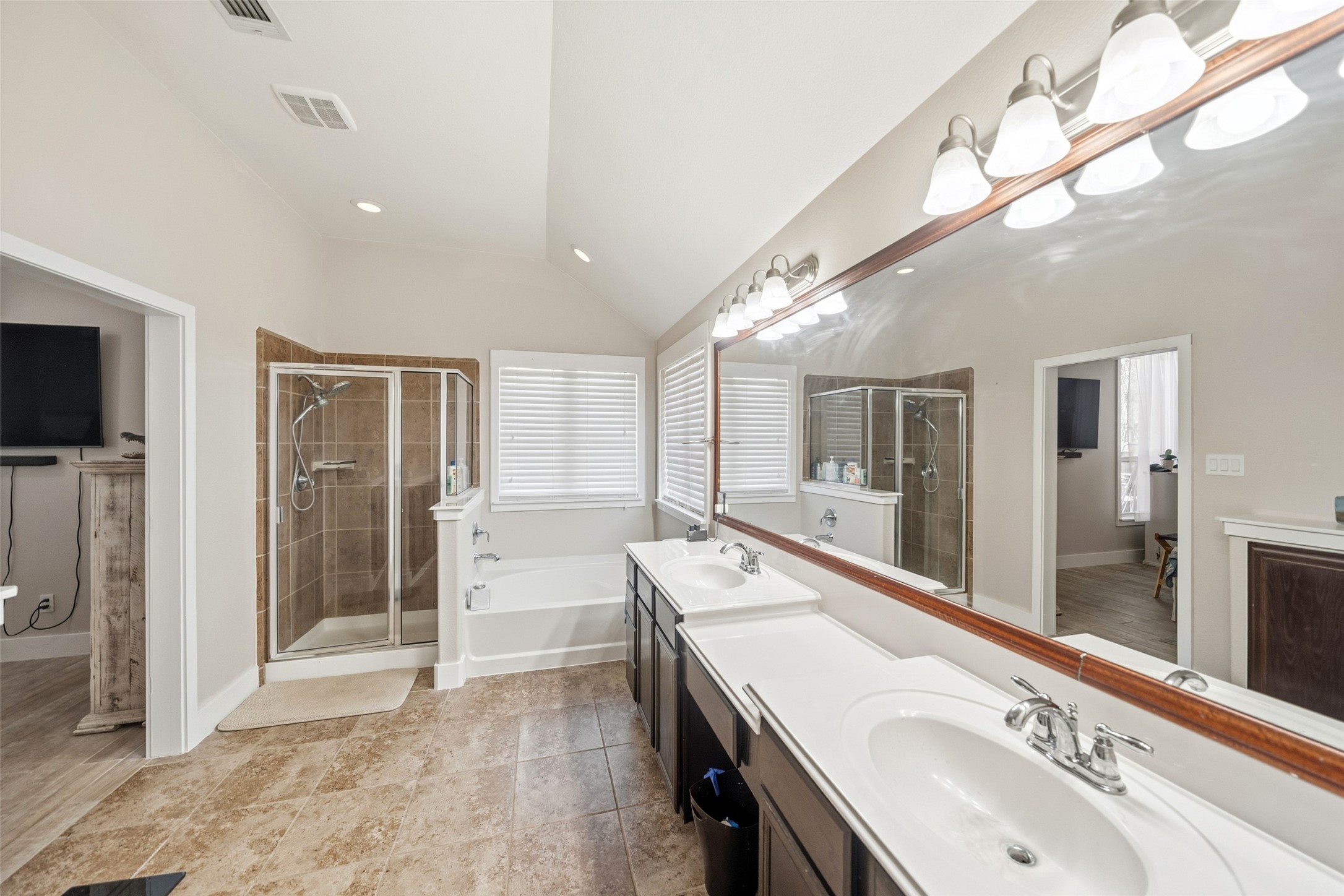 8111 Little Scarlet Street Conroe, TX 77385 - Photo 16 of 24