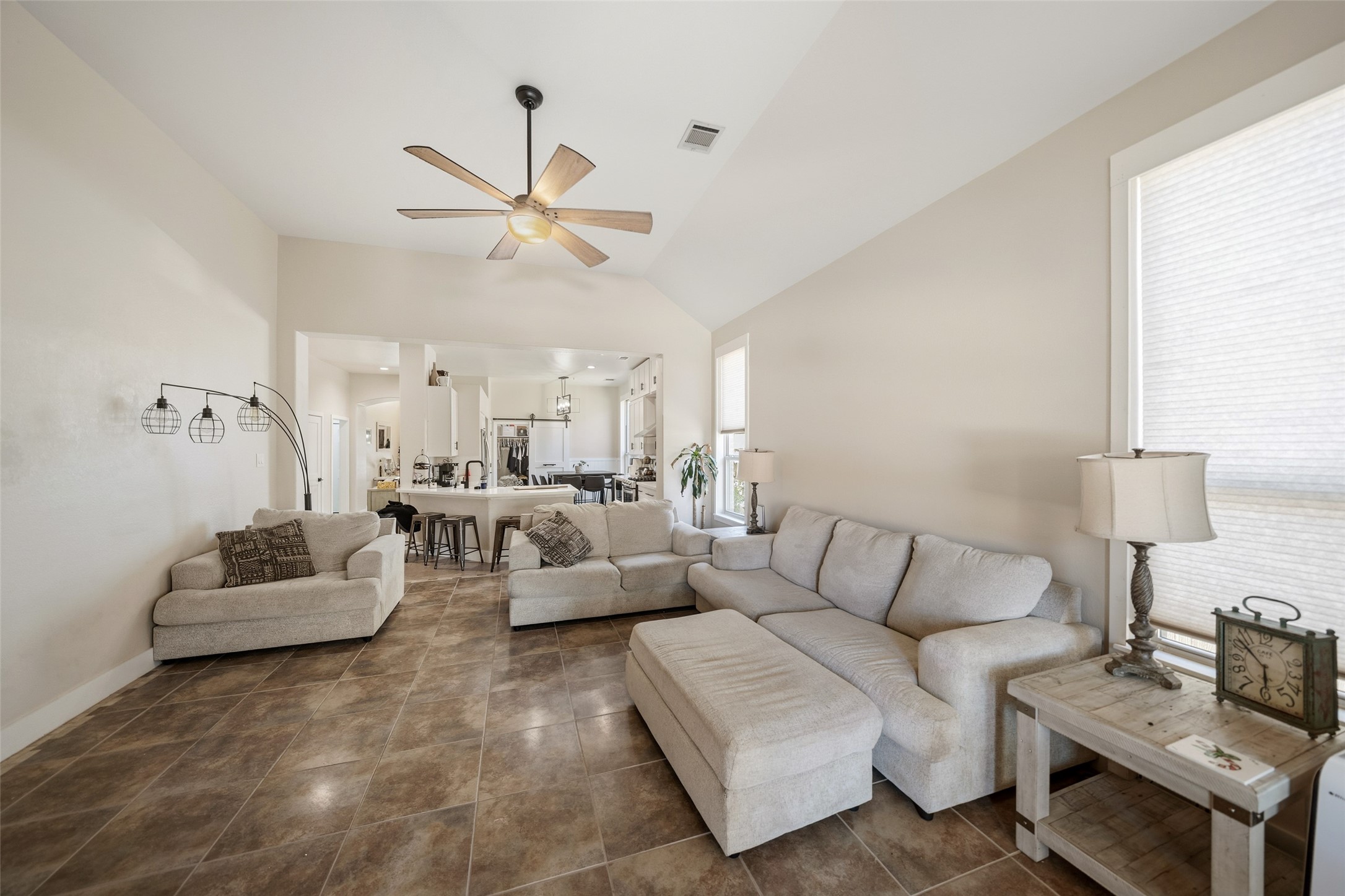 8111 Little Scarlet Street Conroe, TX 77385 - Photo 17 of 24