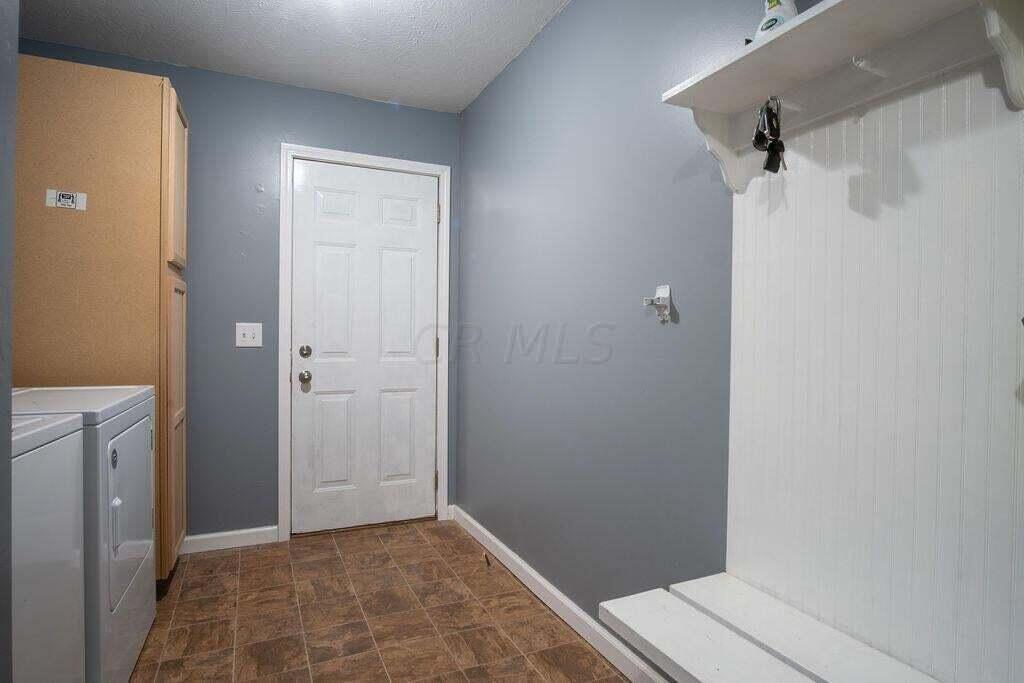14859 Bellepoint Road Ostrander, OH 43061 - Photo 5 of 24 20210610152134984520000000-o