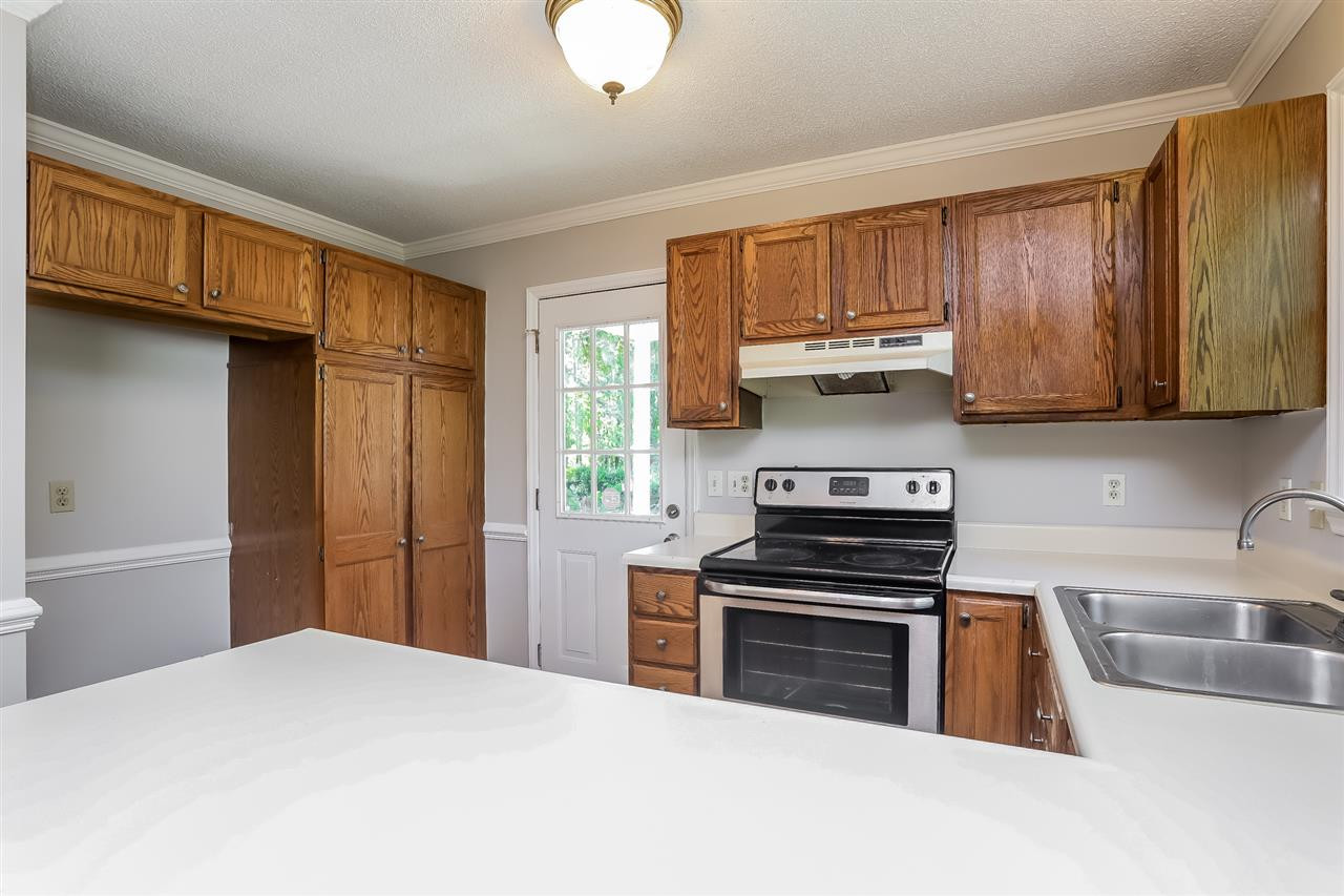 2808 Jonesbury Way Raleigh, NC 27604 - Photo 9 of 25 Photo 9