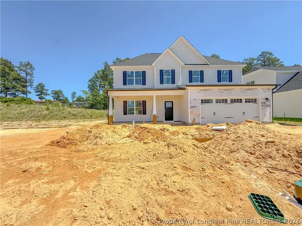 $375,999 | 818 Union Street, Raeford, NC 28376