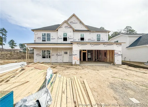 $375,999 | 818 Union Street, Raeford, NC 28376