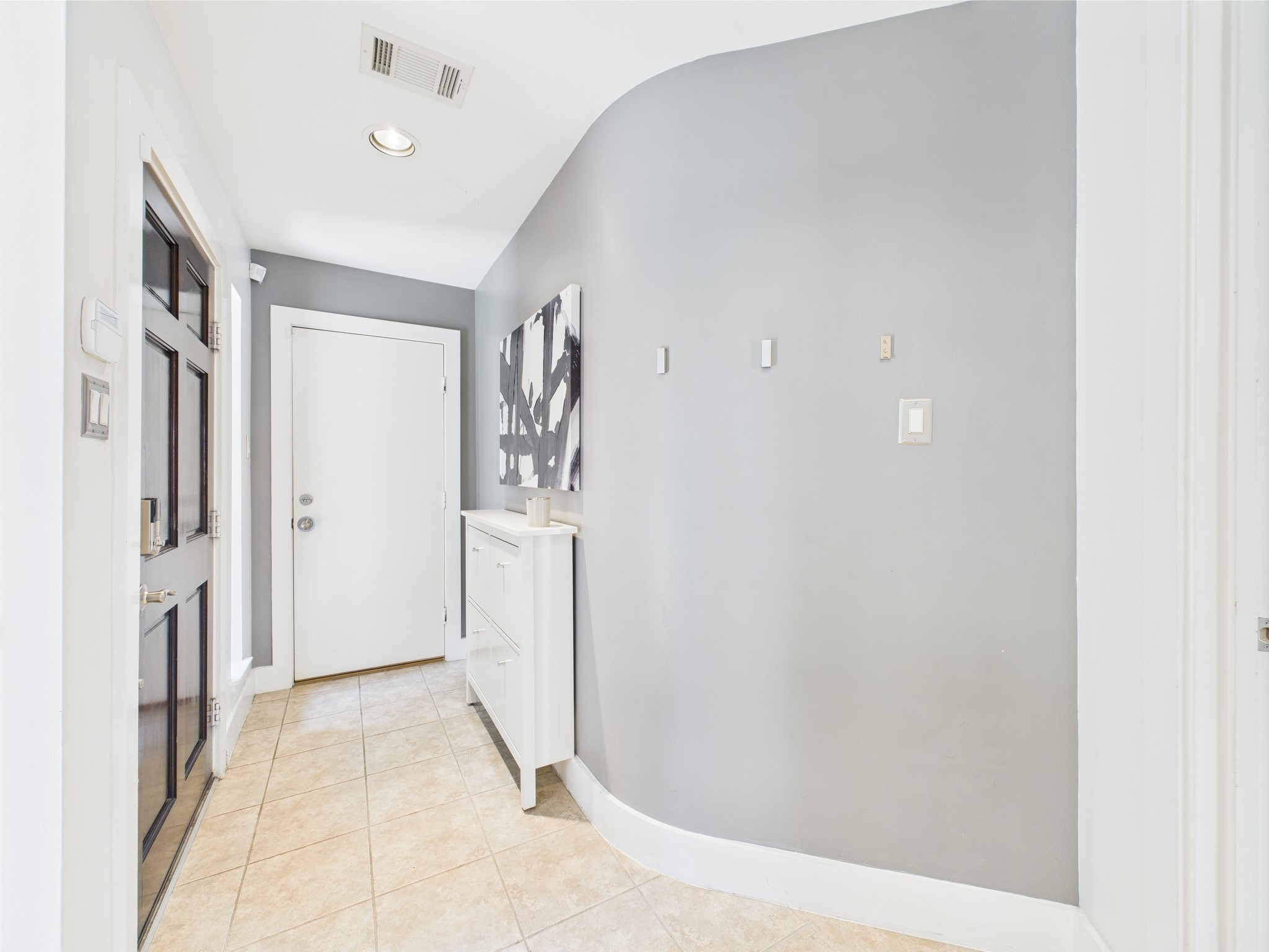 5810 Darling Street, Unit F Houston, TX 77007 - Photo 32 of 38 Entryway