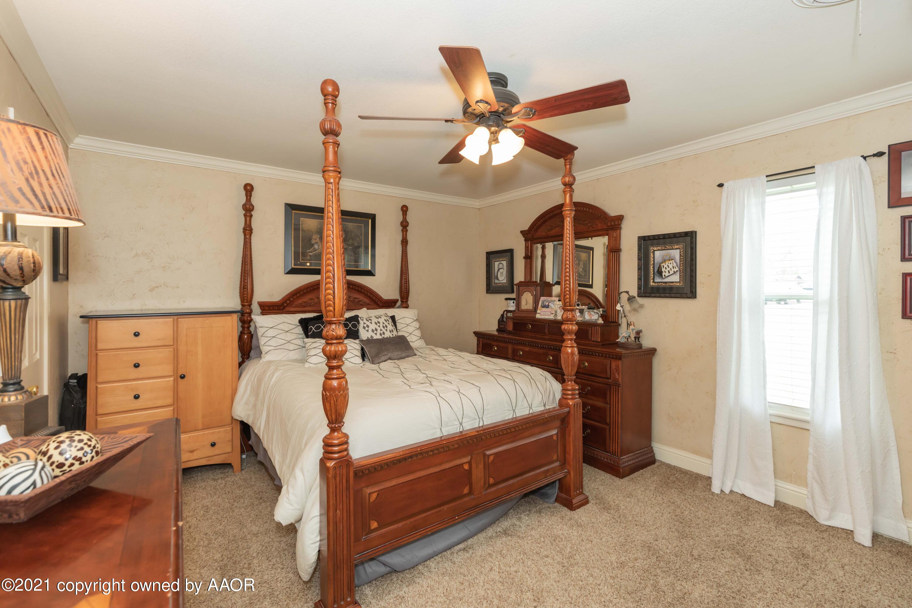 2808 John Drive Amarillo, TX 79110 - Photo 13 of 39 MASTER VIEW 1