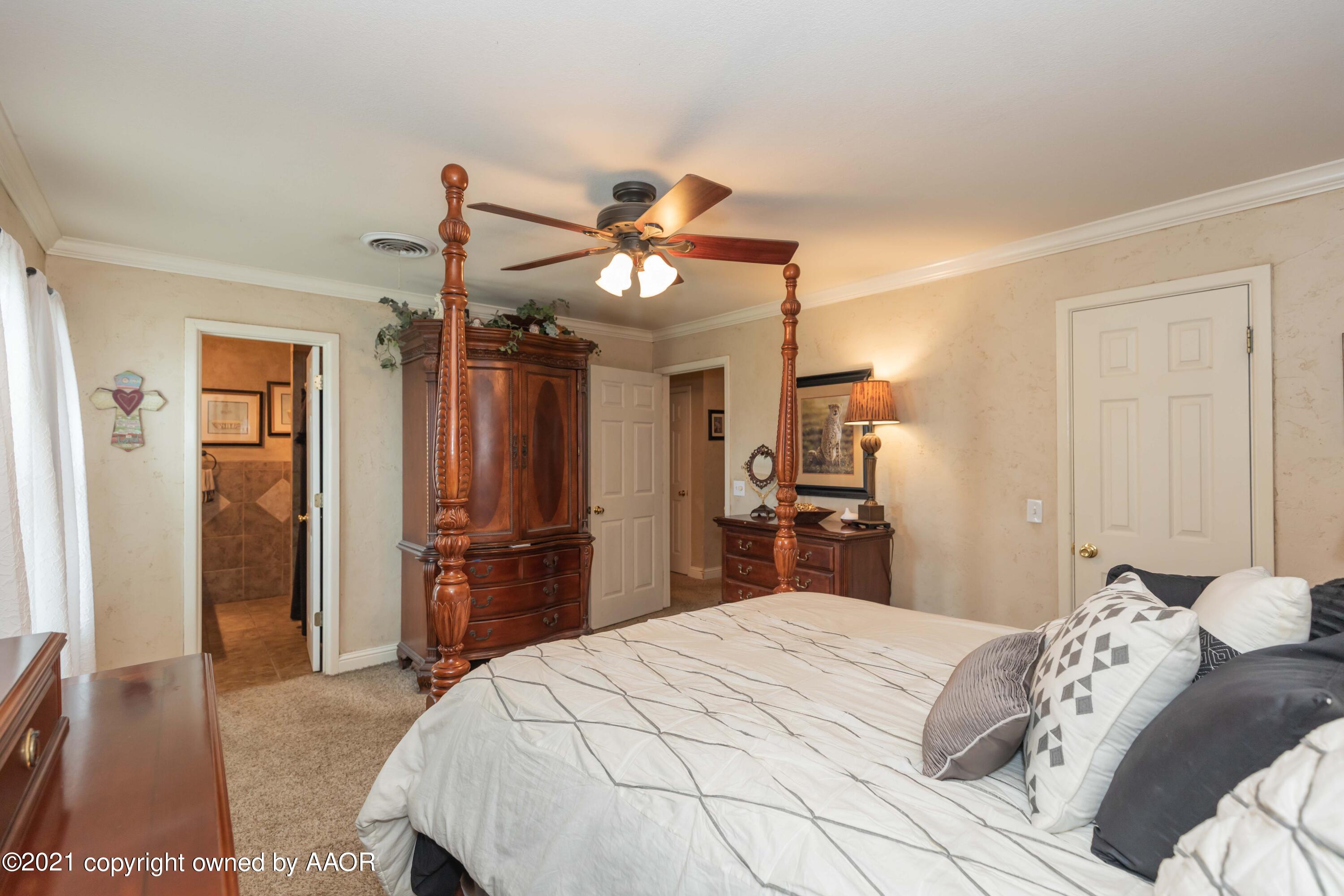 2808 John Drive Amarillo, TX 79110 - Photo 15 of 39 MASTER VIEW 3
