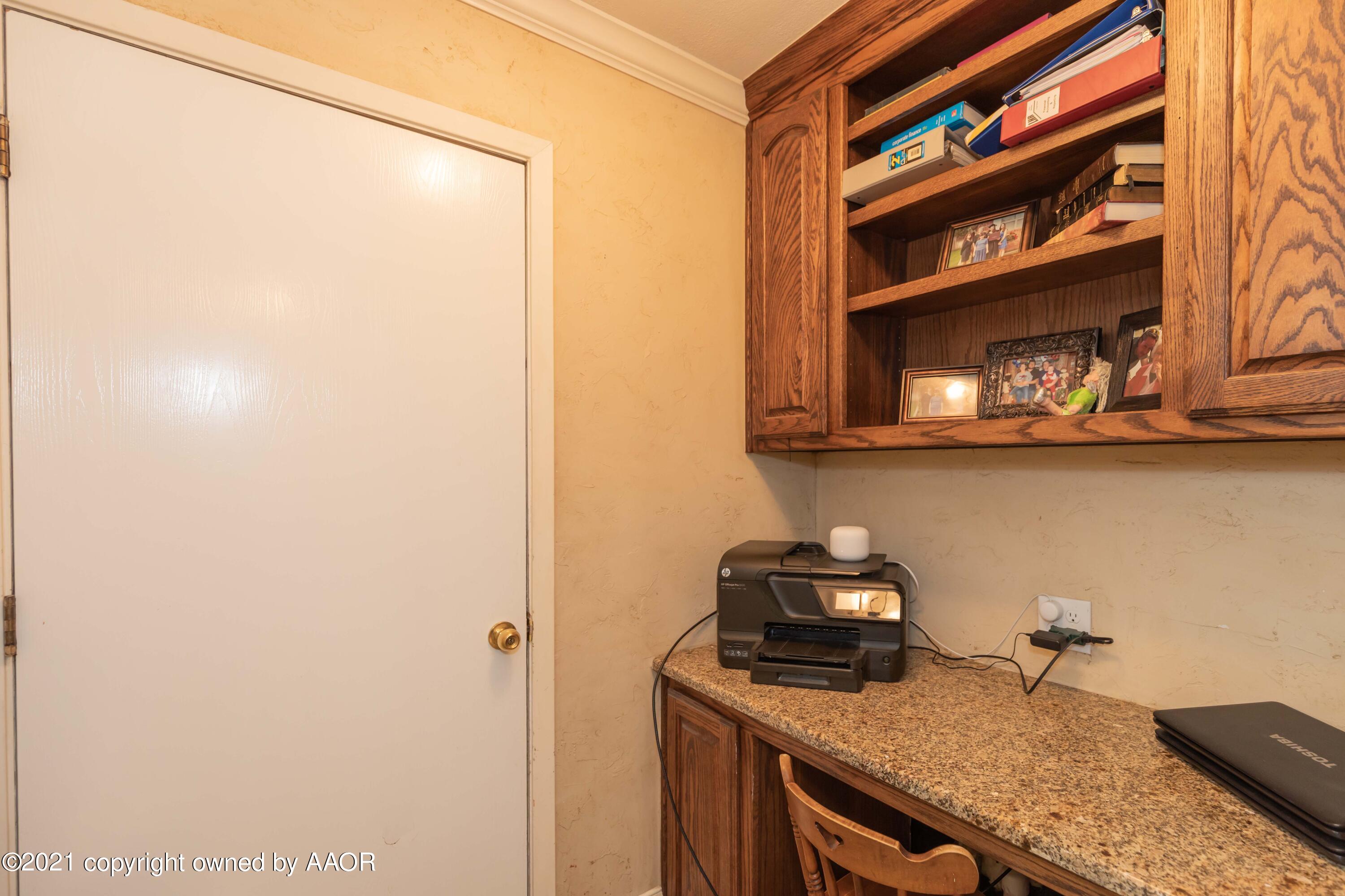 2808 John Drive Amarillo, TX 79110 - Photo 30 of 39 OFFICE