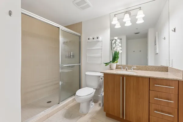 $3,200 | 610 Clematis Street, Unit 209, West Palm Beach, FL 33401
